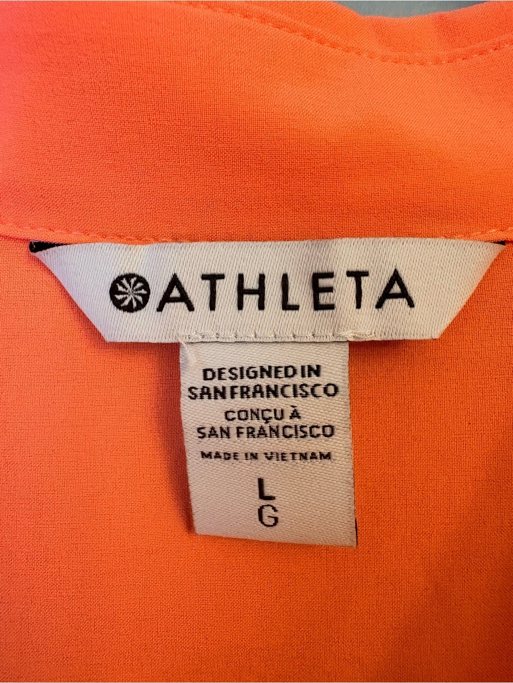 Athleta Urbanite Sleeveless Collared Button Up Blouse in Coral Sunset Glow Large - Picture 3 of 7